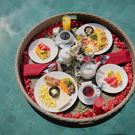 Suarga Loka Ubud Villa Exterior photo