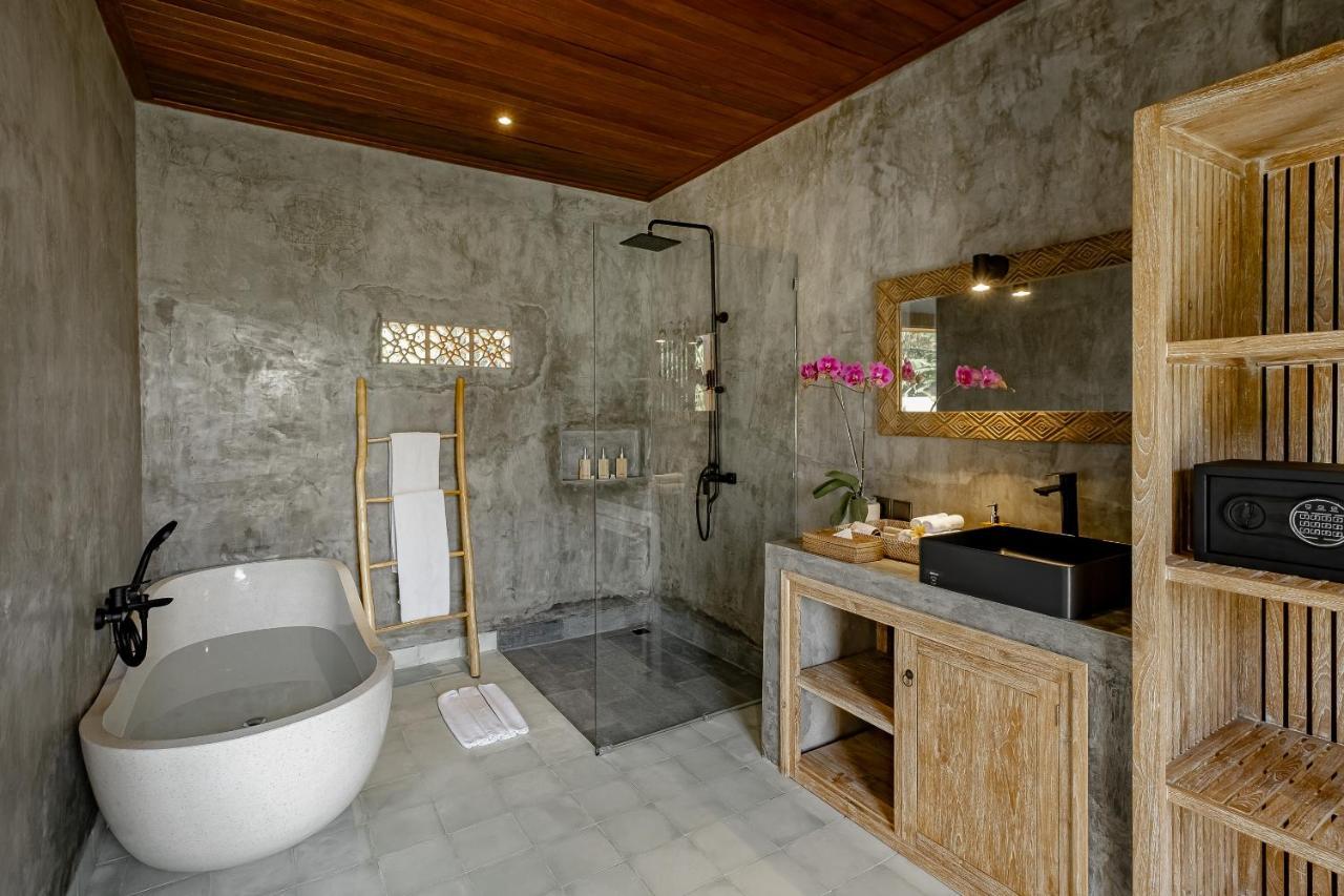 Suarga Loka Ubud Villa Exterior photo
